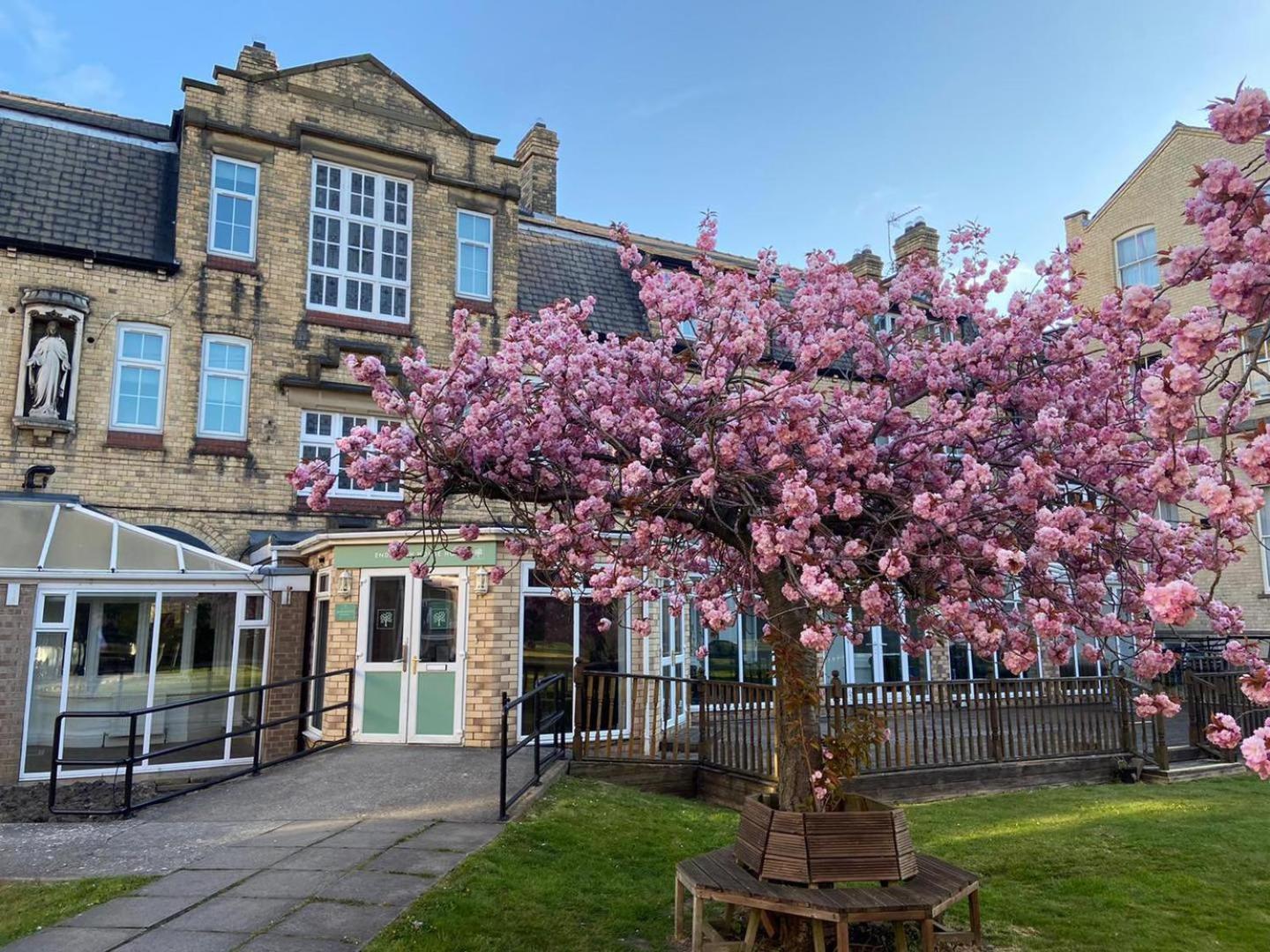 เอนซิลี พาร์ค Hotel Kingston upon Hull ภายนอก รูปภาพ